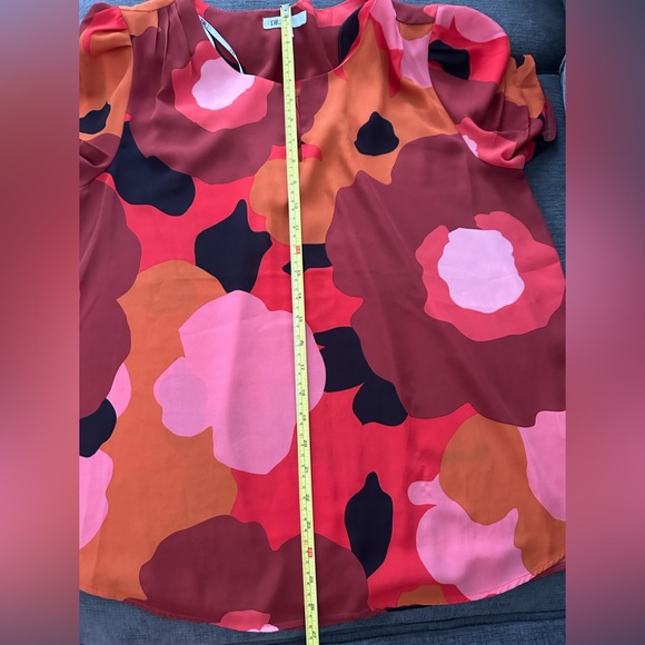 DR2 Mod Floral Short Sleeve Blouse in Coral & Pink Tones, L - Picture 7 of 8